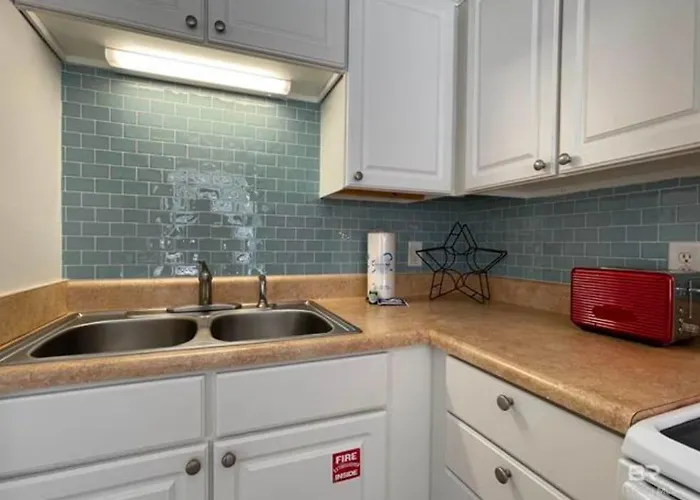 Pet Friendly Access Sleeps 6 Paradise Isle